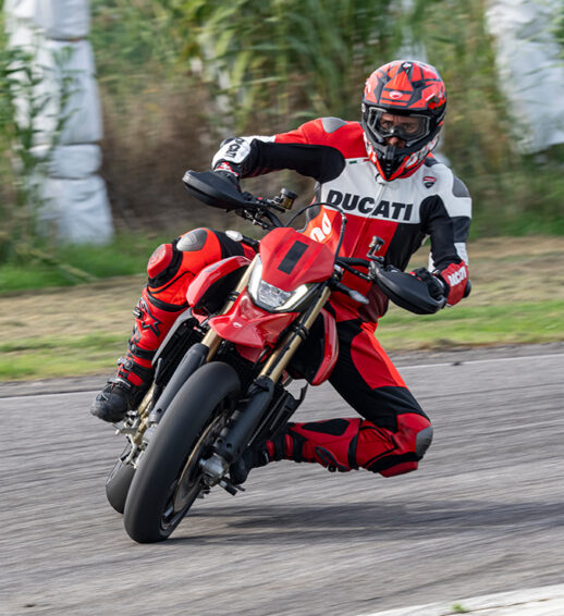 Ducati-Hypermotard-Mono-DWP24-Elettronica-carousel-imgtxt-677×740-02