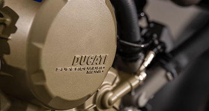 Ducati-Hypermotard-Mono-DWP24-Overview-grid-imgtxt-432×230-01