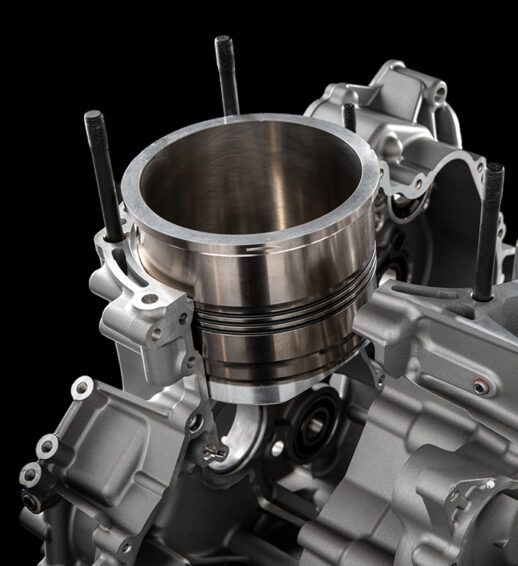 Ducati-Superquadra-Mono-overview-carousel-imgtxt-677×740-05