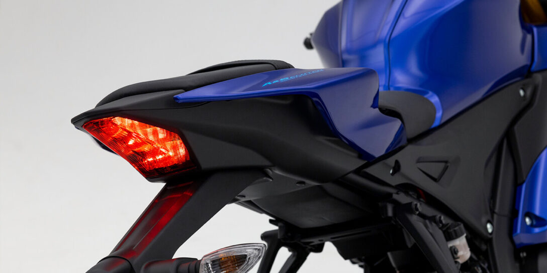 yzf-r125_feature_002_2023_001